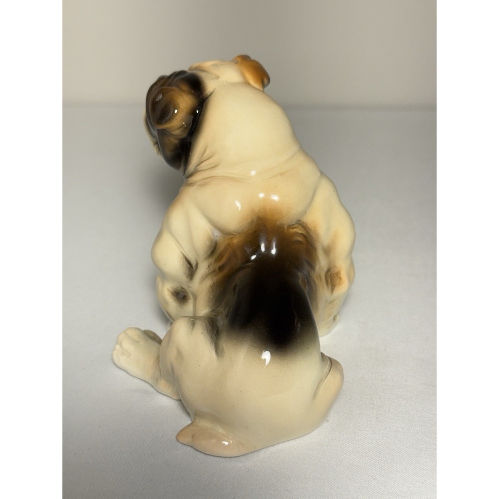 English Bulldog Figurine 4" Vintage Ceramic Porcelain Shiny Sitting Dog - Picture 2 of 4